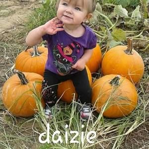 Meet your Posher, Evelyn